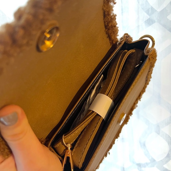 Crossbody bag - Picture 2 of 5